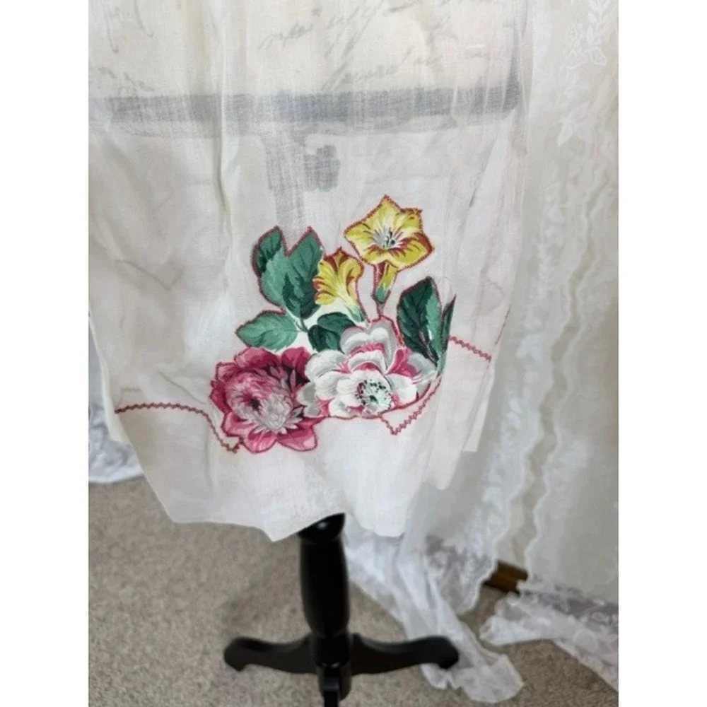 Vintage 1940's White Linen Half Apron Floral Embroidery Red Rickrack Trim Pocket
